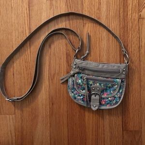 Cross body purse